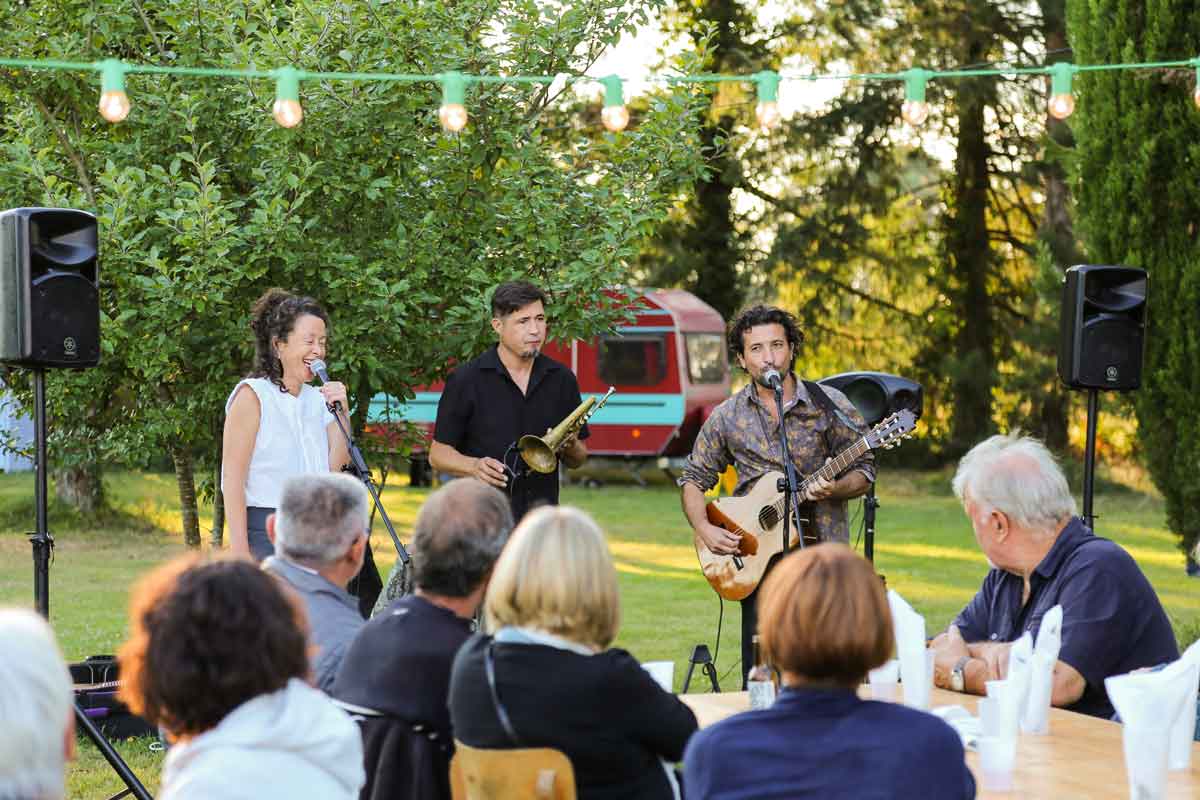 Concert spectacle à Saint laurent des hommes